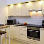 Orangehomes Two Bedroom Raday Str. *